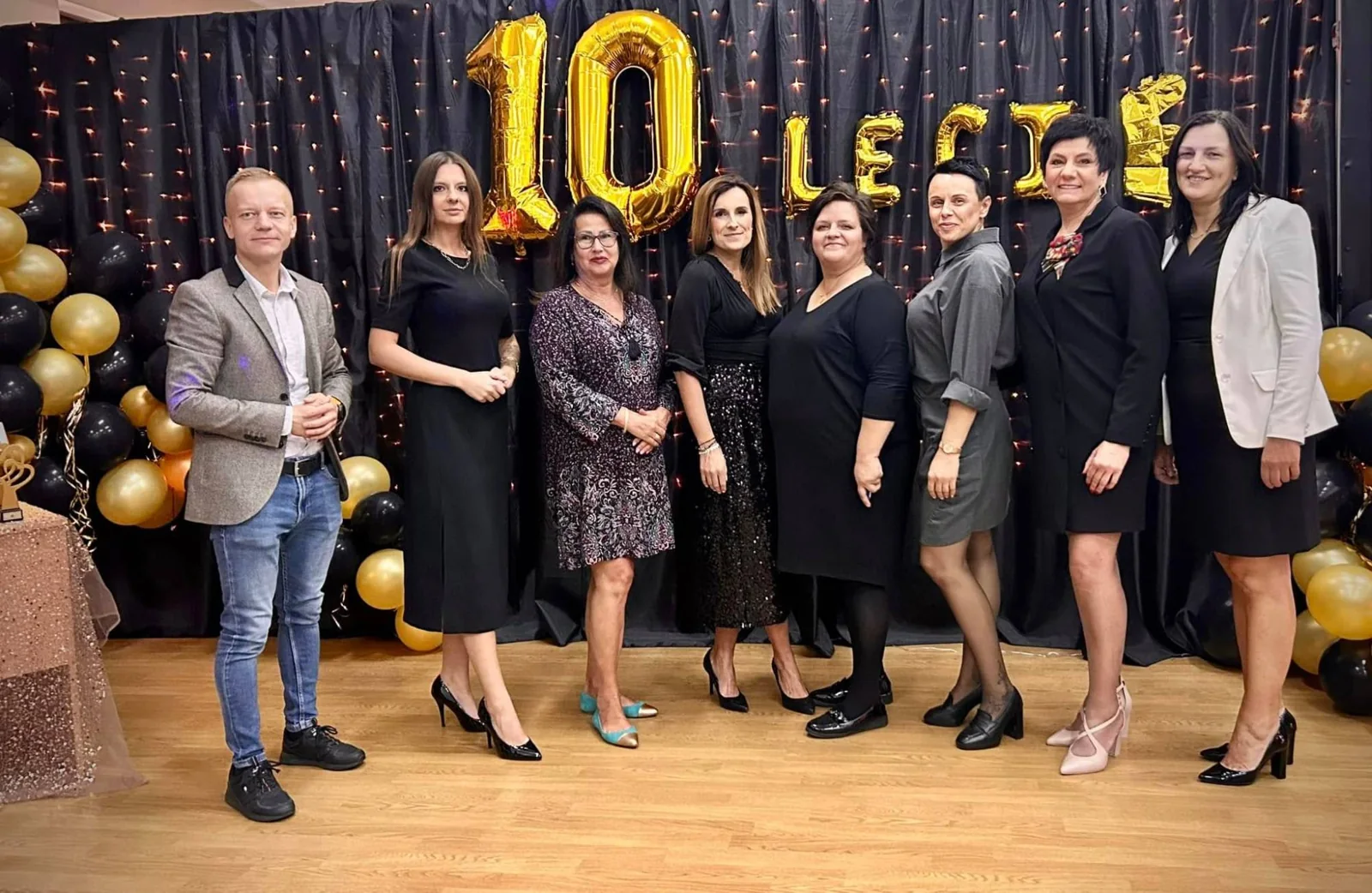 Zespół Stowarzyszenia „Do Celu” na dziesięcioleciu